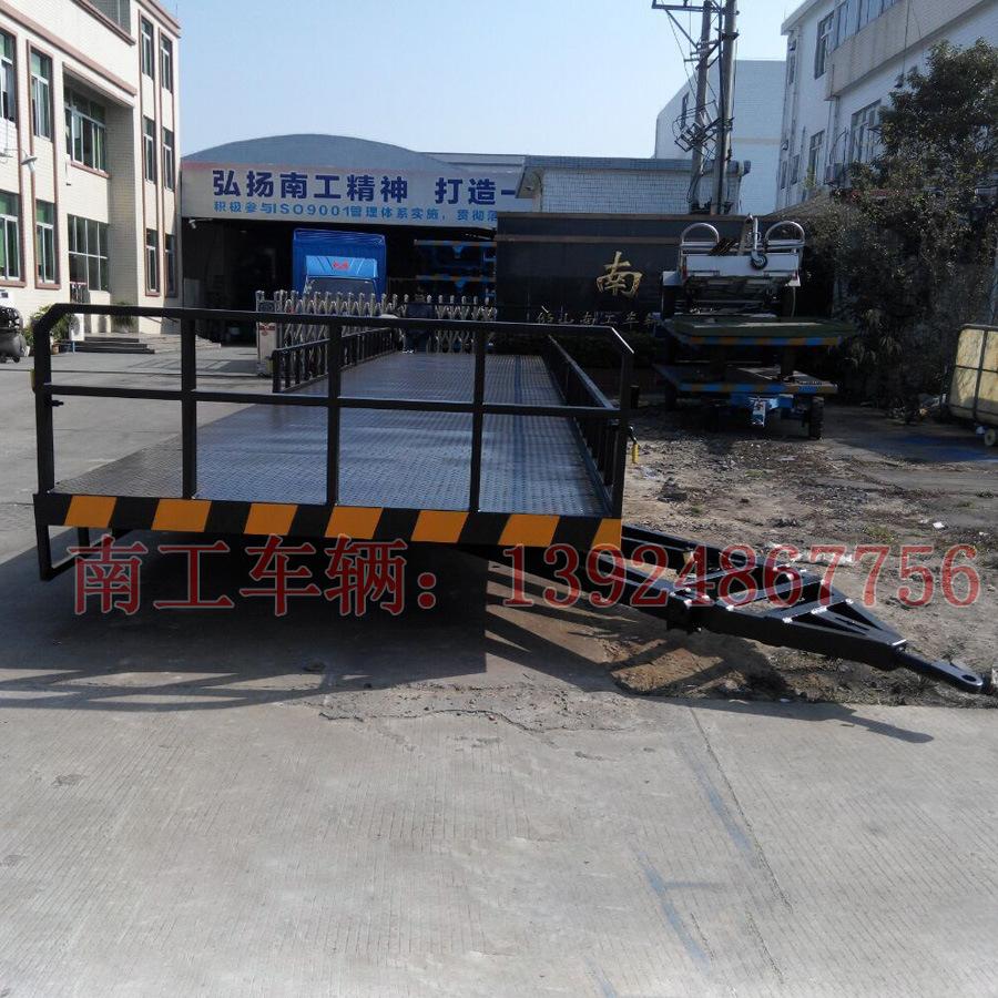 13米半岛（中国）一站式服务平台 液压刹车护栏半岛（中国）一站式服务平台