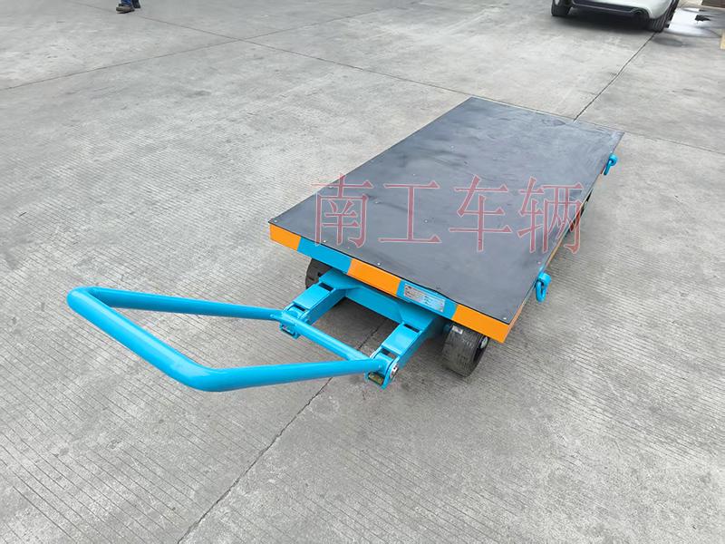 3吨小型半岛（中国）一站式服务平台 带橡胶垫工具车