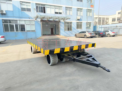 30吨重型半岛（中国）一站式服务平台 环保实心轮胎1I.jpg