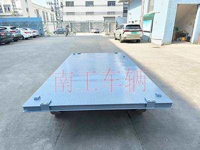 3吨小型牵引半岛（中国）一站式服务平台 全挂车3I.jpg